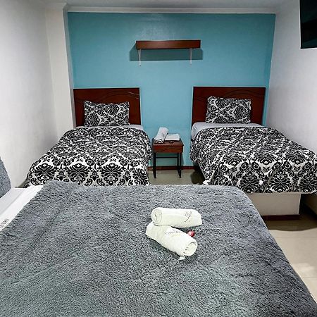 Hotel Casa Baquero Bogota Bagian luar foto