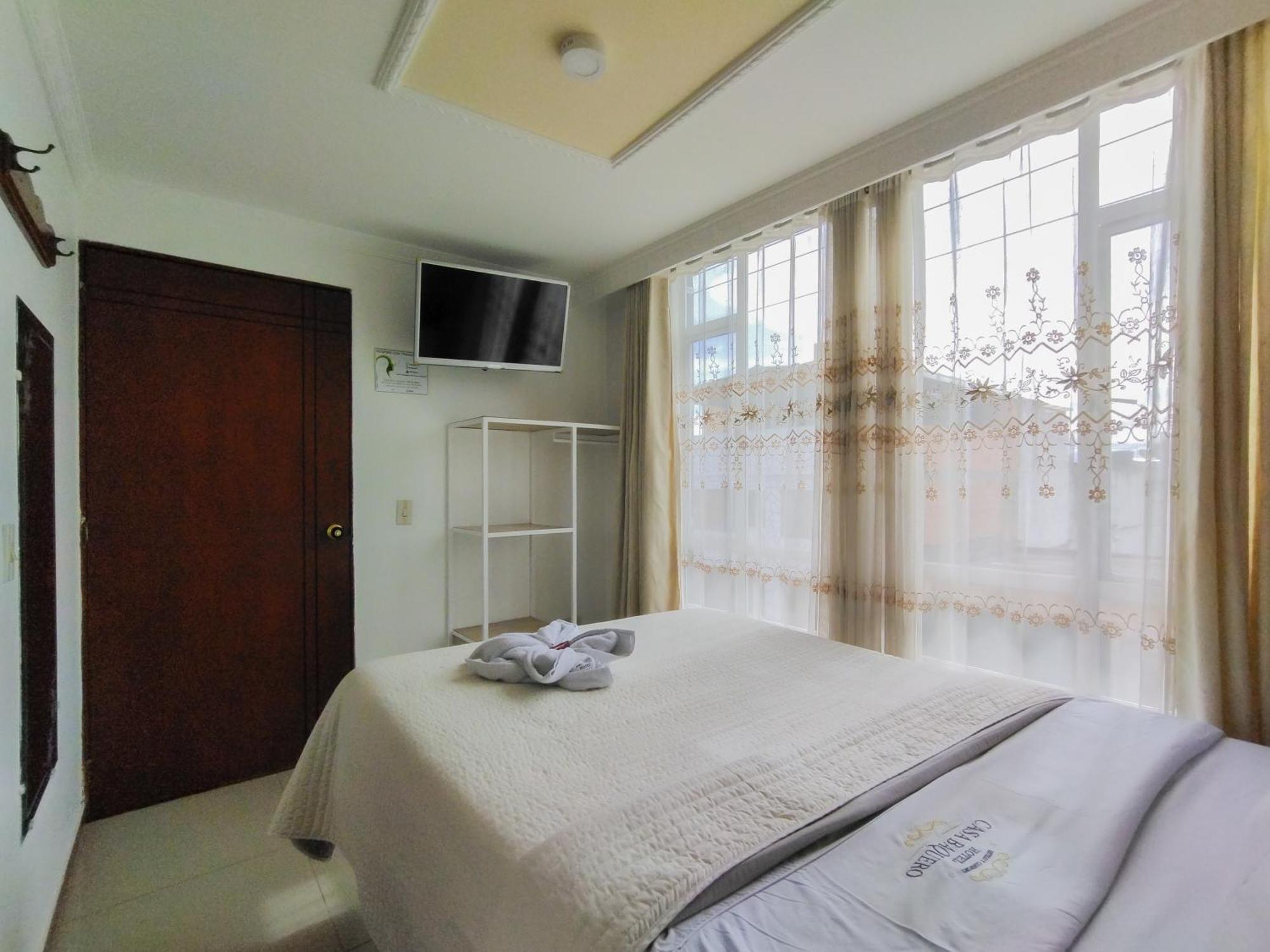 Hotel Casa Baquero Bogota Bagian luar foto