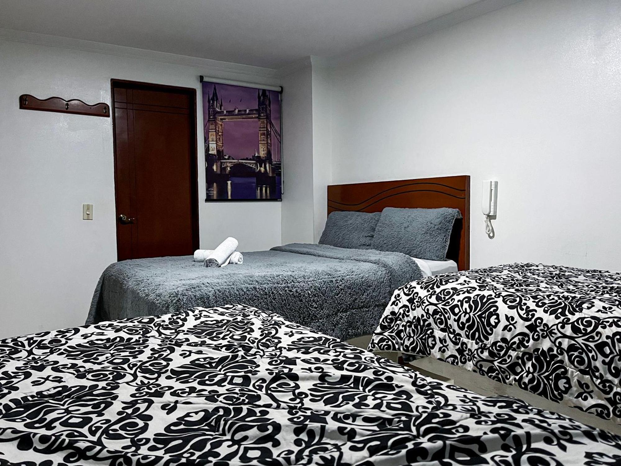 Hotel Casa Baquero Bogota Bagian luar foto